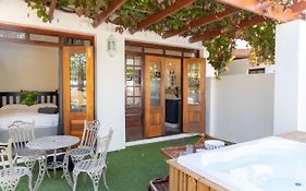 Mitre'S Edge Orchard Suite